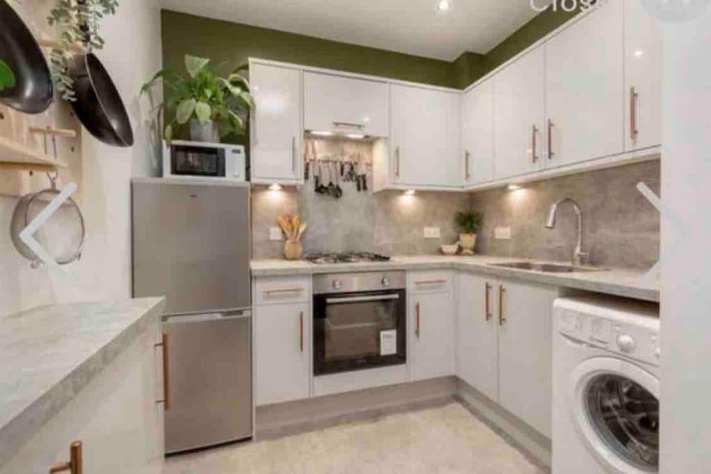 Cosy 2 Bedroom Flat In 爱丁堡 外观 照片